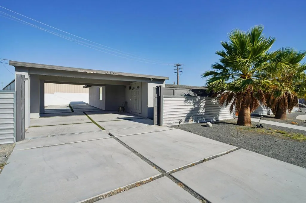 3530 N Eastgate, Palm Springs, California 92262 home-pic-37