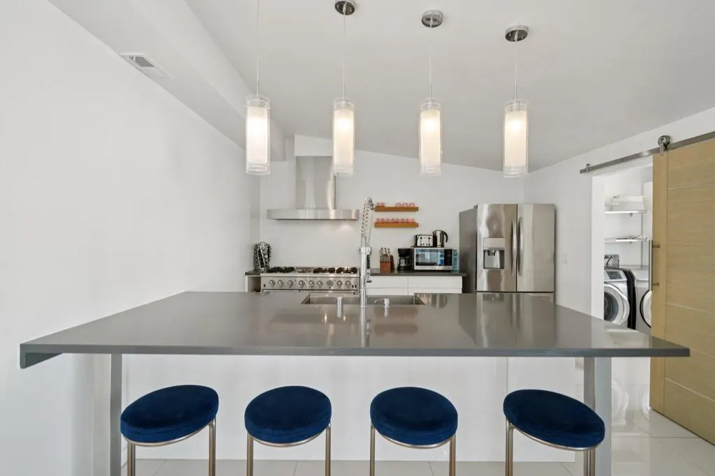 3530 N Eastgate, Palm Springs, California 92262 home-pic-11