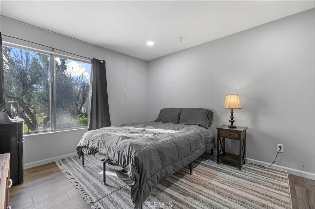 23515 Lyons Avenue 277, Valencia, California 91355 home-pic-10