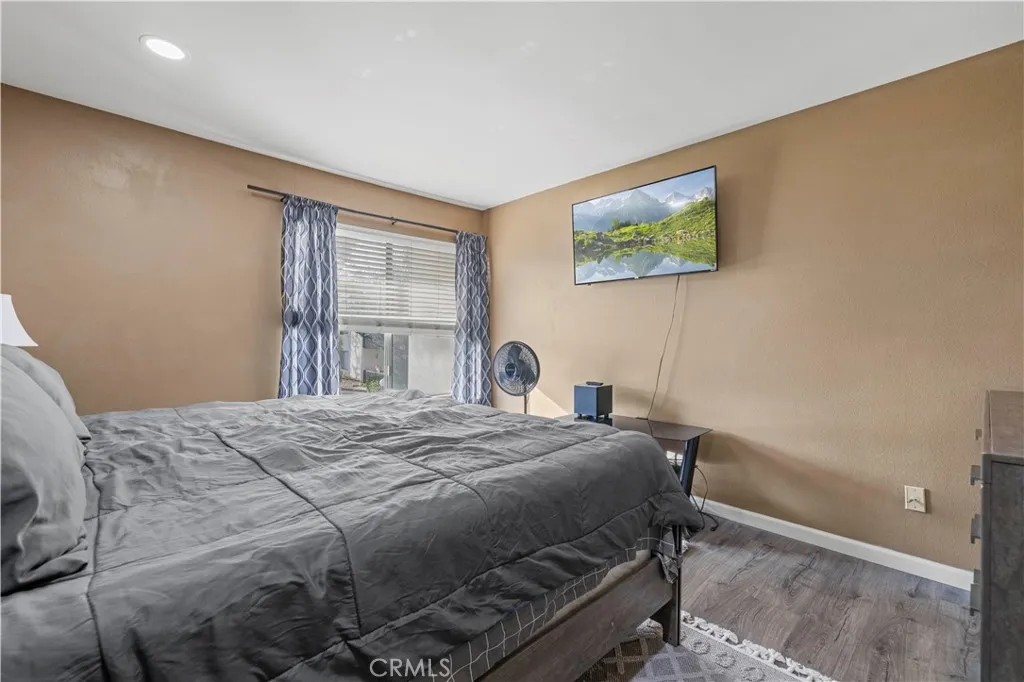 23515 Lyons Avenue 277, Valencia, California 91355 home-pic-13