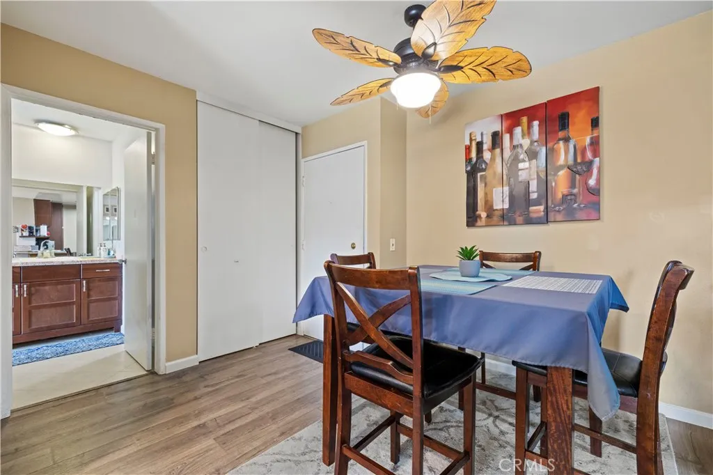 23515 Lyons Avenue 277, Valencia, California 91355 home-pic-5