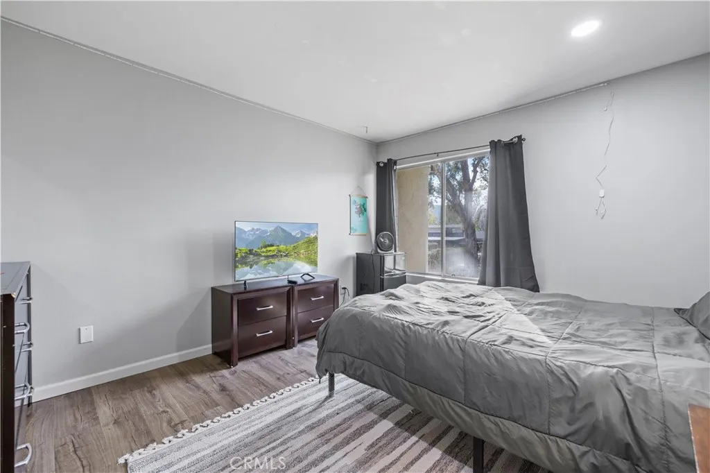 23515 Lyons Avenue 277, Valencia, California 91355 home-pic-11
