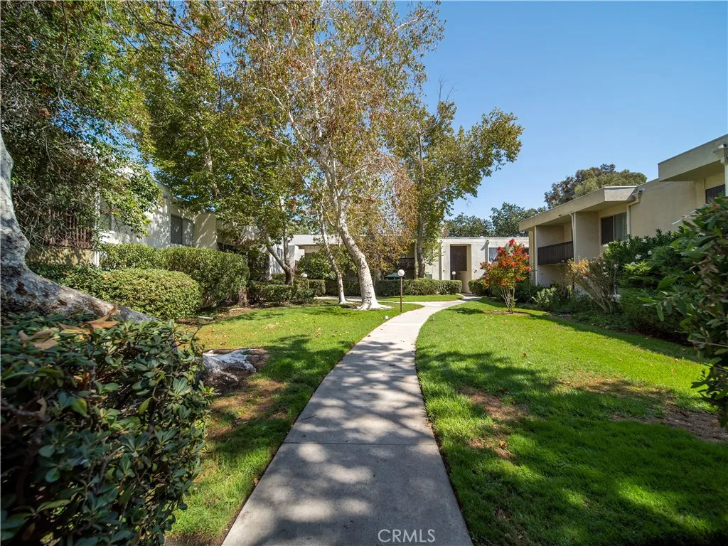 23515 Lyons Avenue 277, Valencia, California 91355 home-pic-21