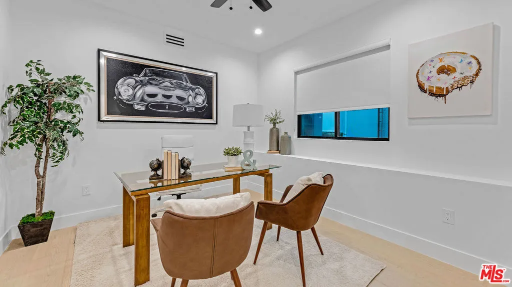 11583 Sunshine Terrace, Studio City, California 91604 home-pic-31