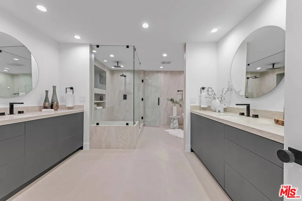 11583 Sunshine Terrace, Studio City, California 91604 home-pic-23