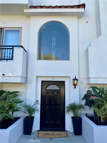 Front door on Hesby Street