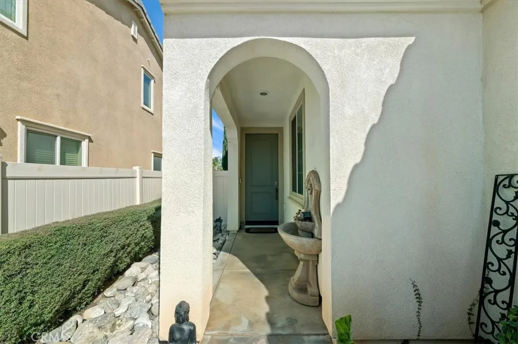 1322 Bannock Street, Beaumont, California 92223 home-pic-5