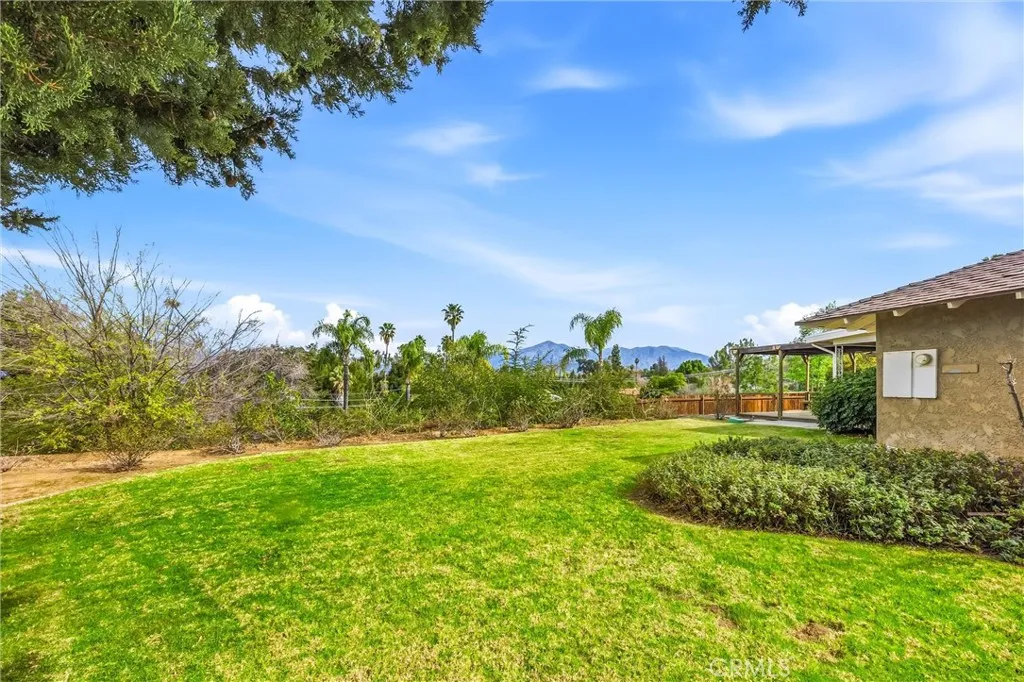 1631 Benita Marie Crest, Redlands, California 92373 home-pic-42