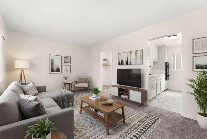 Virtually staged: https://jordancardinez.pixieset.com/rosebudlane/