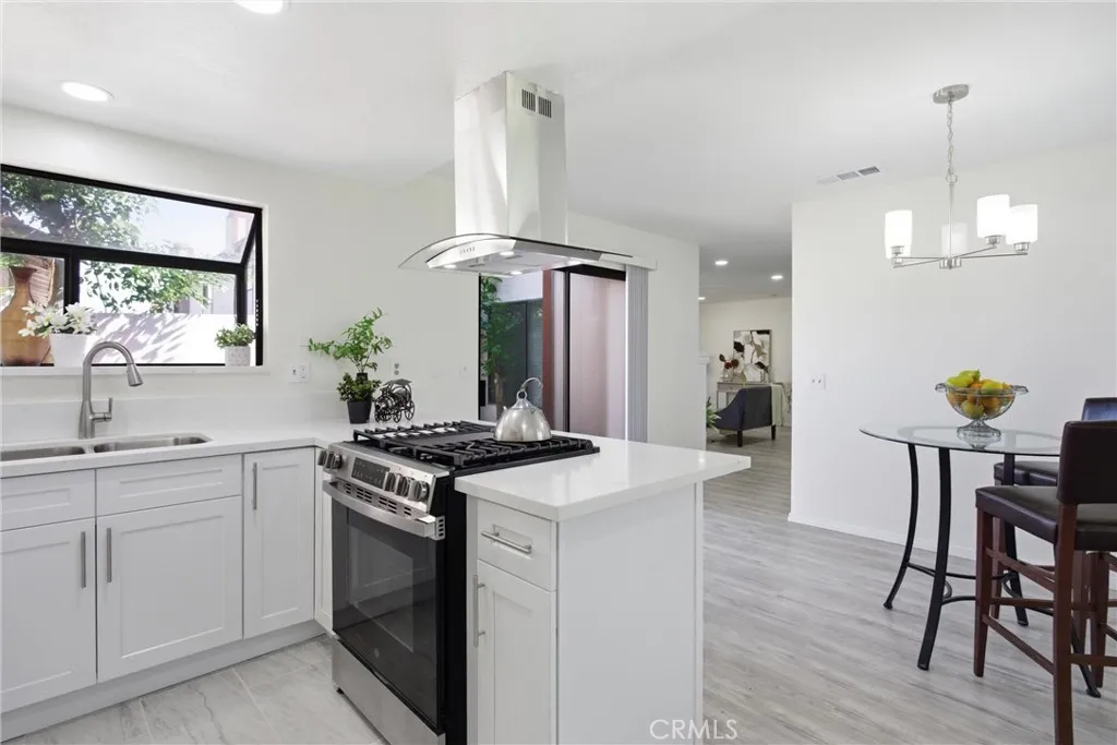 5219 Belvedere Way, Montclair, California 91763 home-pic-7