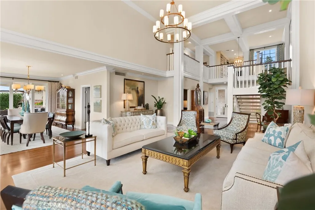 9 Rue Cannes, Newport Beach, California 92660 home-pic-4