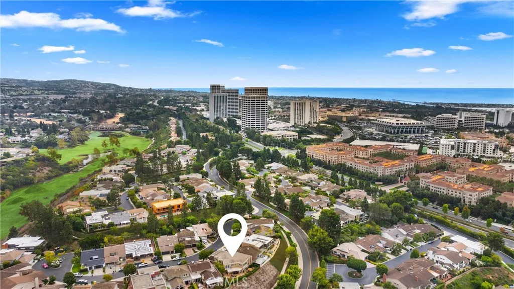 9 Rue Cannes, Newport Beach, California 92660 home-pic-25