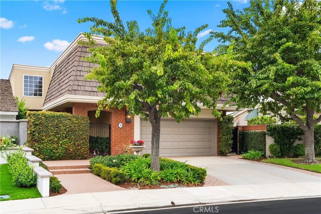 9 Rue Cannes, Newport Beach, California 92660 home-pic-2