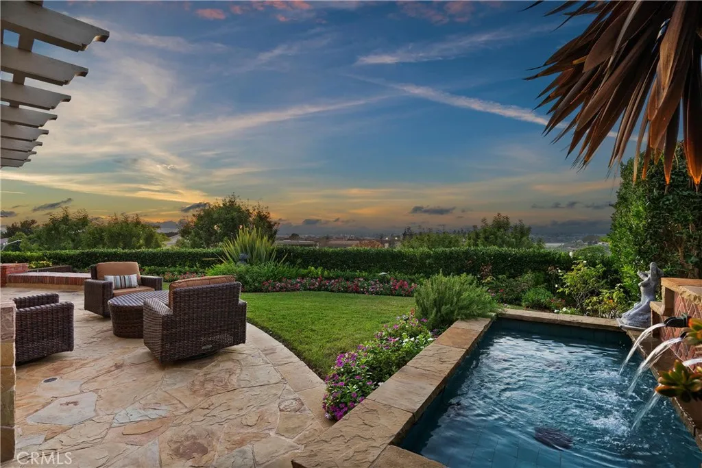 9 Rue Cannes, Newport Beach, California 92660 home-pic-20