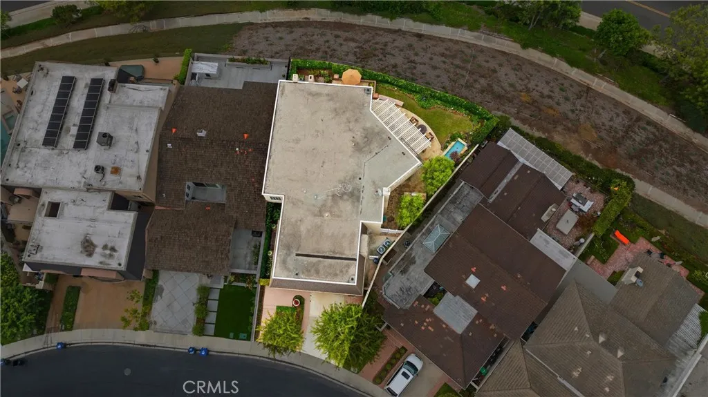 9 Rue Cannes, Newport Beach, California 92660 home-pic-28