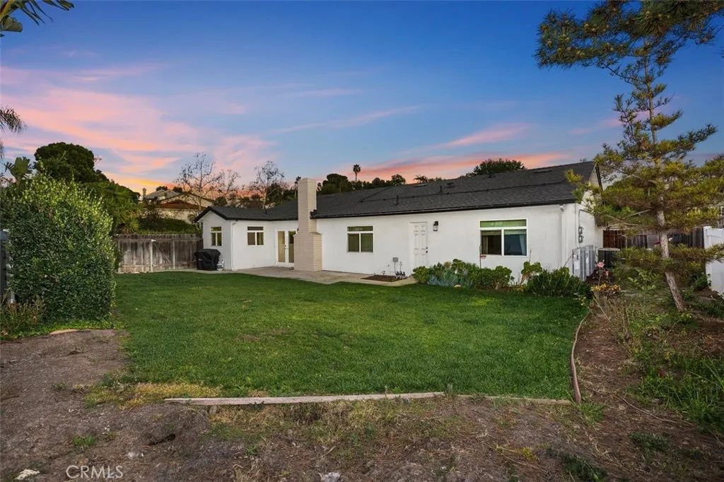 25601 Chrisanta, Mission Viejo, California 92691 home-pic-5