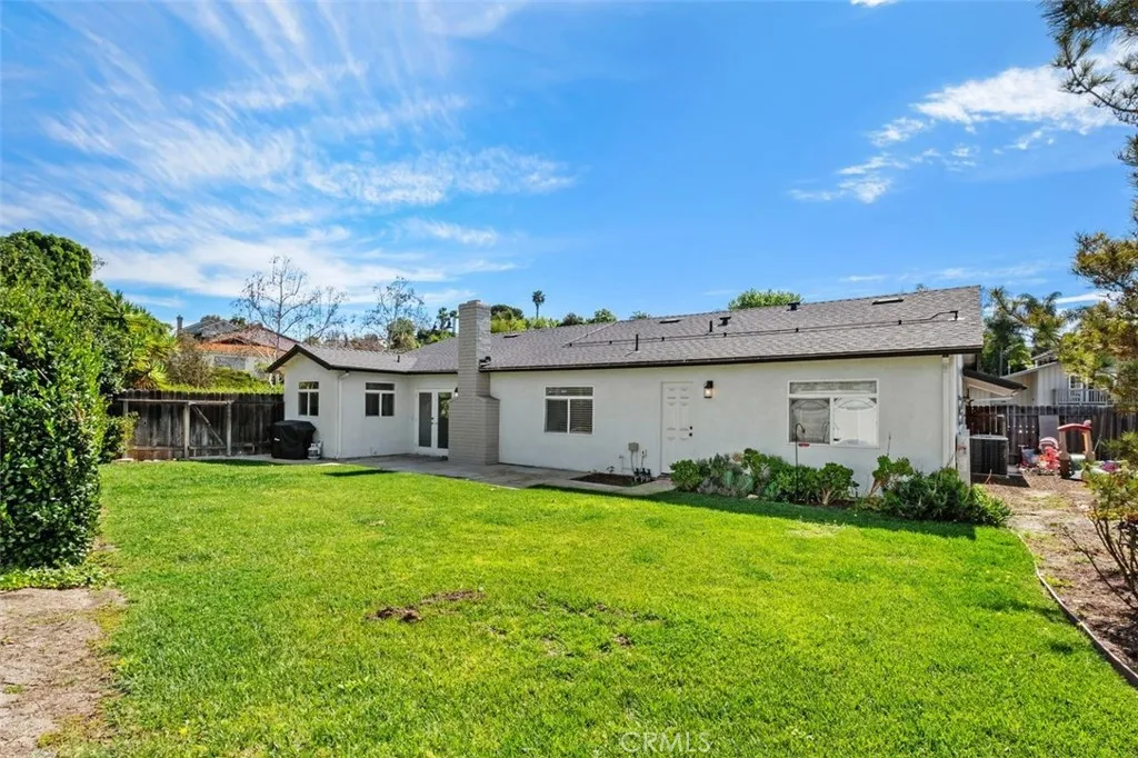 25601 Chrisanta, Mission Viejo, California 92691 home-pic-44