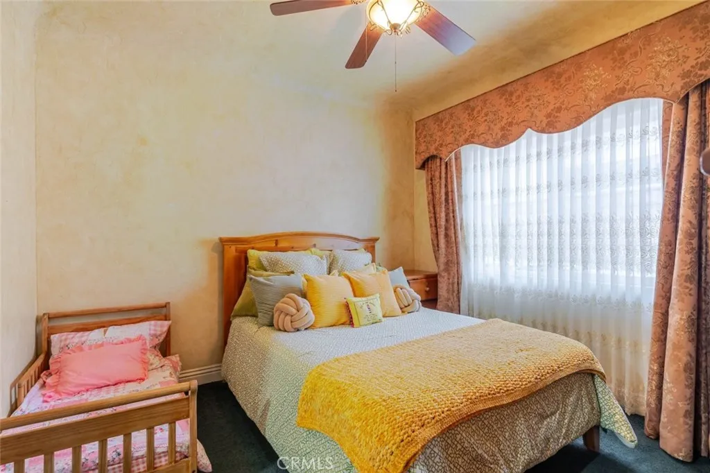 655 N Meyer Street, San Fernando, California 91340 home-pic-17