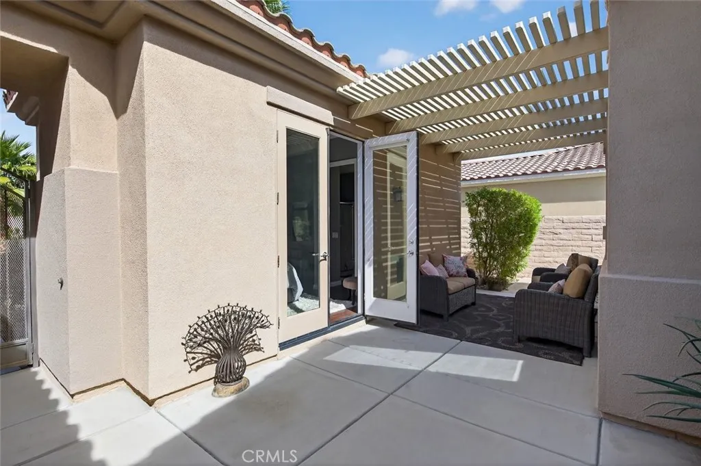 81625 Camino El Triunfo, Indio, California 92203 home-pic-2