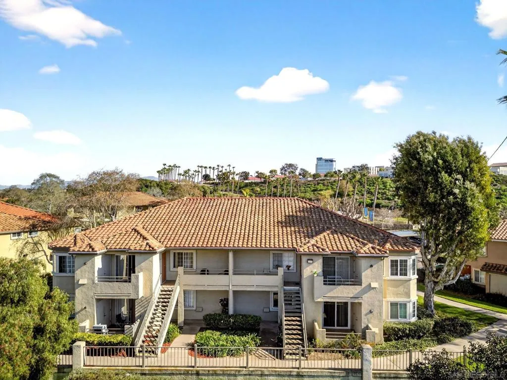 715 Paso De Luz Unit 108, Chula Vista, California 91911 home-pic-42