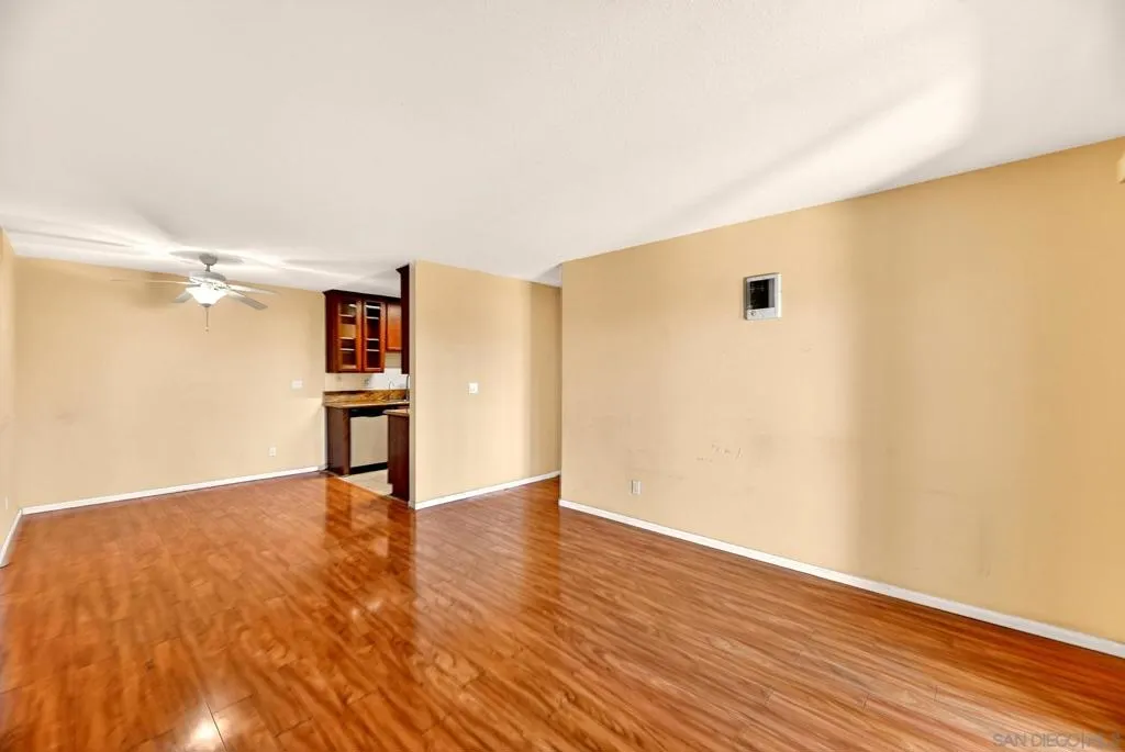 715 Paso De Luz Unit 108, Chula Vista, California 91911 home-pic-6