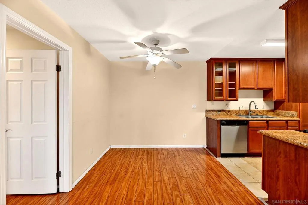715 Paso De Luz Unit 108, Chula Vista, California 91911 home-pic-12