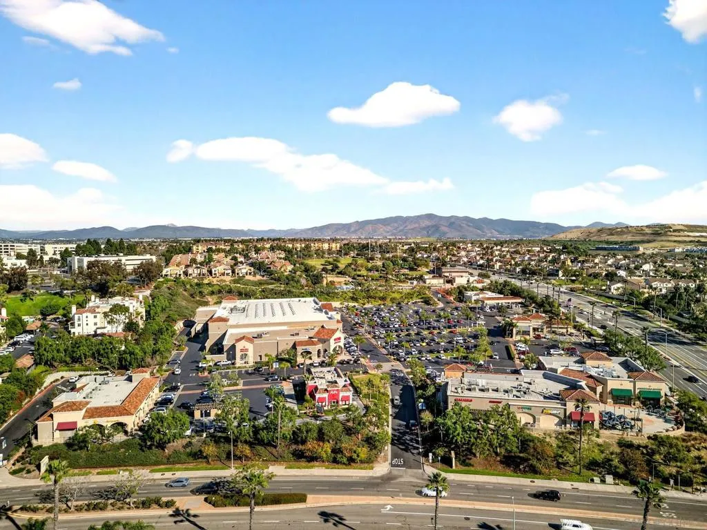 715 Paso De Luz Unit 108, Chula Vista, California 91911 home-pic-50