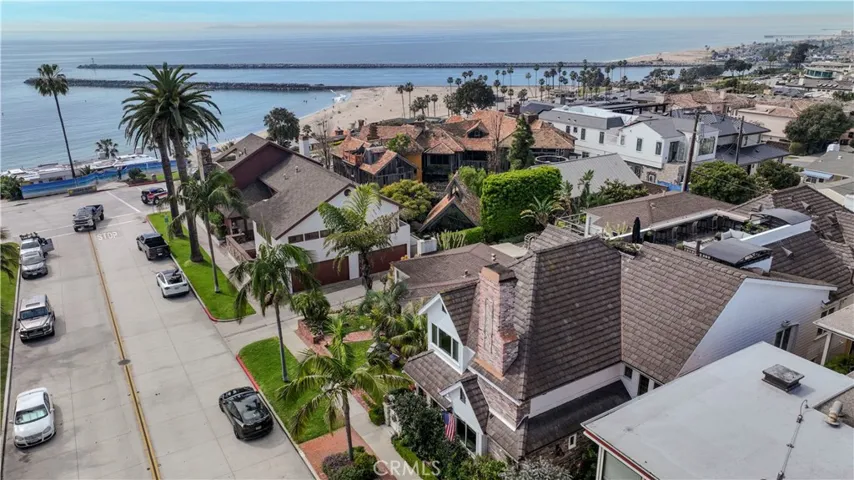 213 Marguerite, Corona Del Mar, California 92625