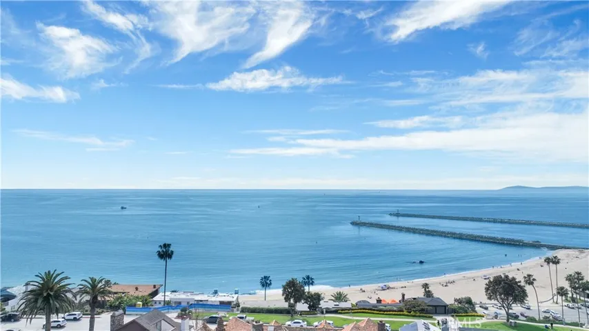 213 Marguerite, Corona Del Mar, California 92625