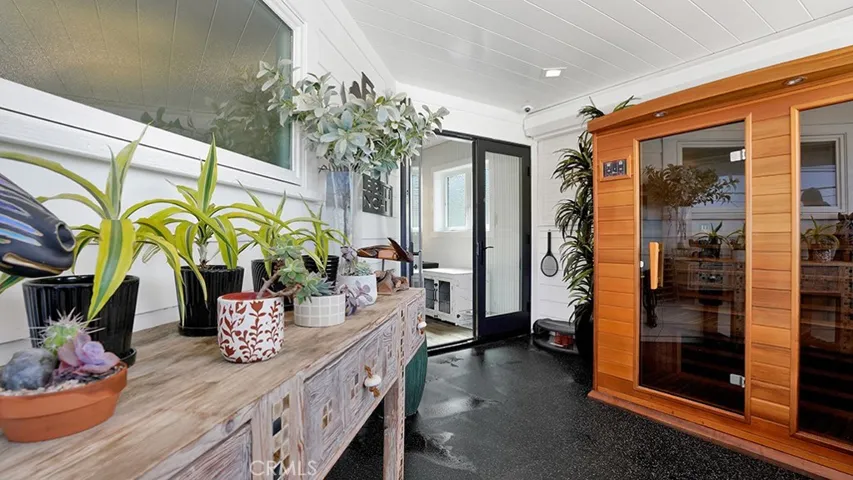 213 Marguerite, Corona Del Mar, California 92625
