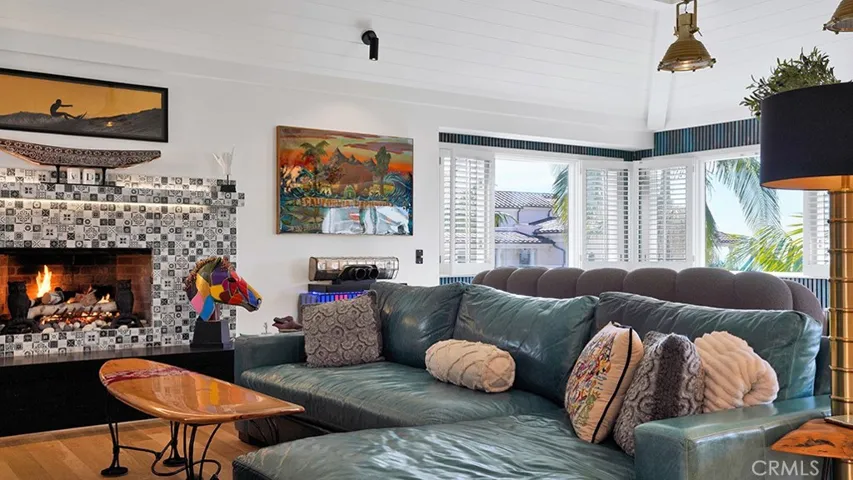 213 Marguerite, Corona Del Mar, California 92625