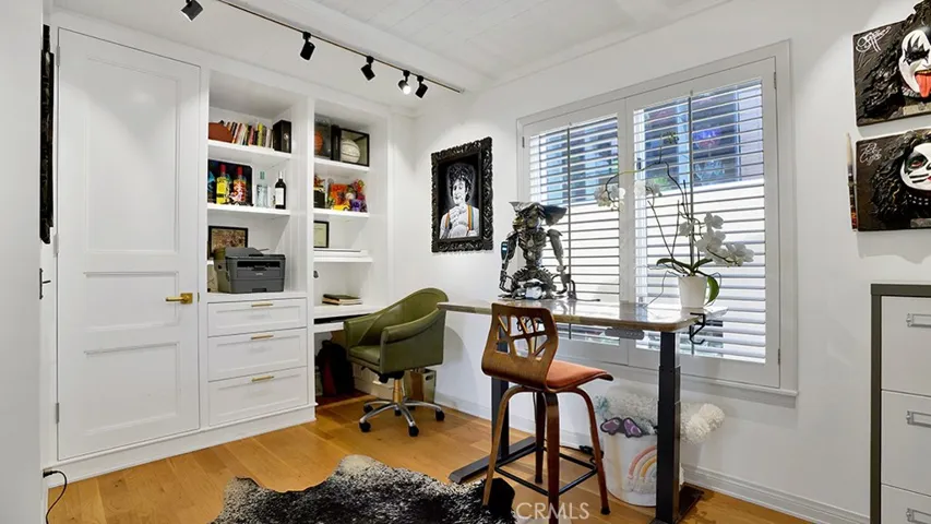 213 Marguerite, Corona Del Mar, California 92625