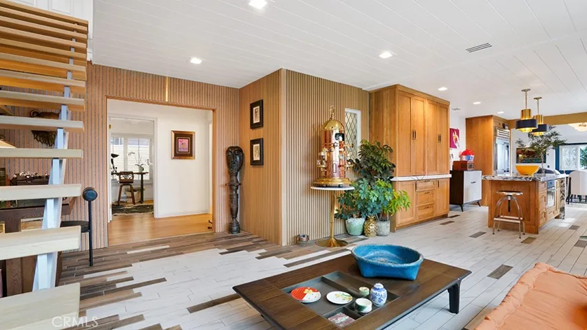 213 Marguerite, Corona Del Mar, California 92625