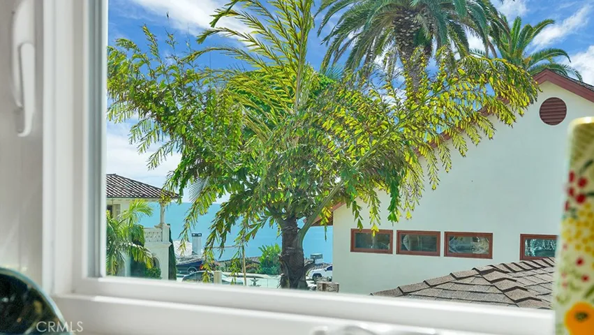 213 Marguerite, Corona Del Mar, California 92625