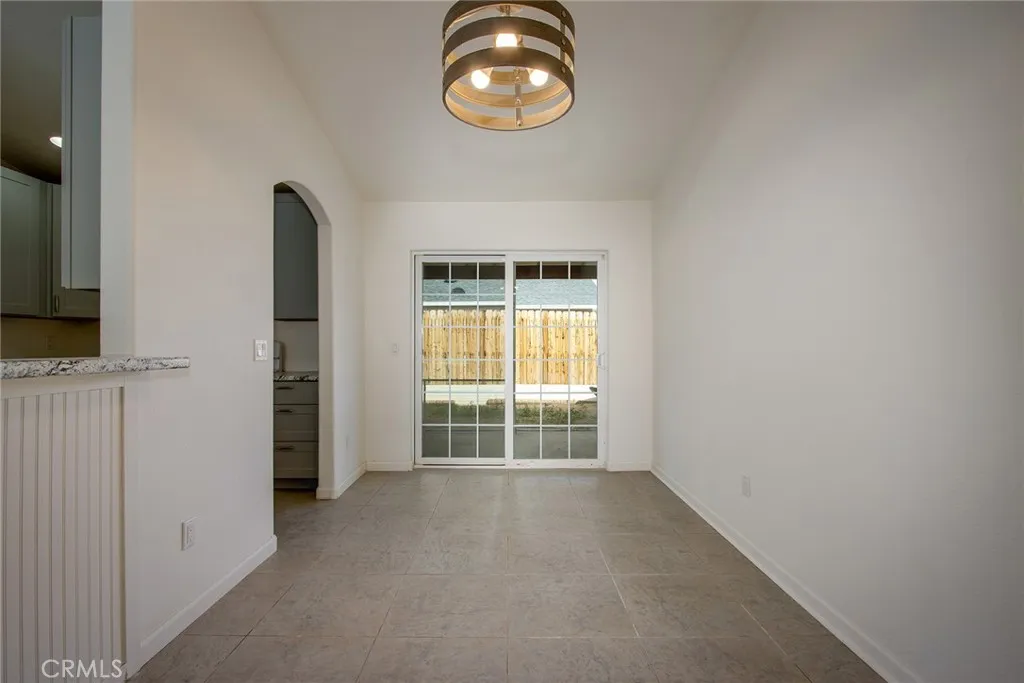 6185 Chia, Twentynine Palms, California 92277 home-pic-8