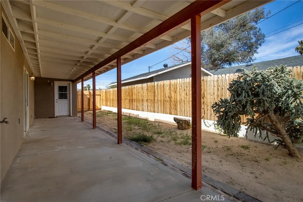 6185 Chia, Twentynine Palms, California 92277 home-pic-21