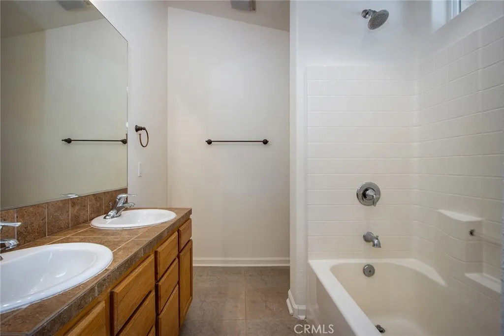 6185 Chia, Twentynine Palms, California 92277 home-pic-17