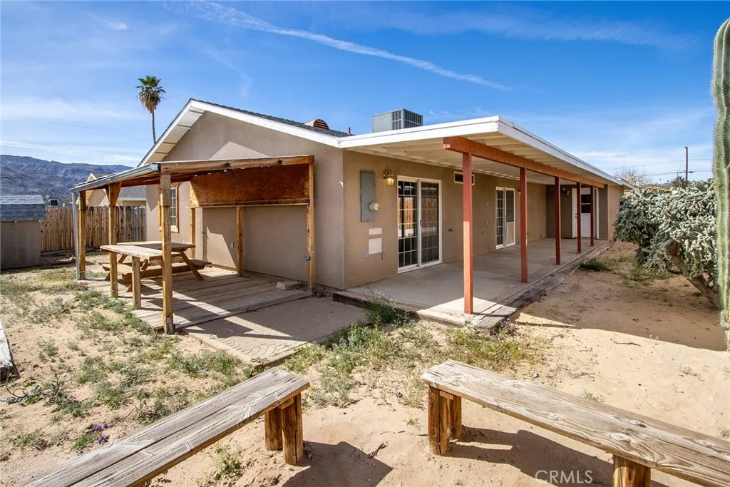 6185 Chia, Twentynine Palms, California 92277 home-pic-28