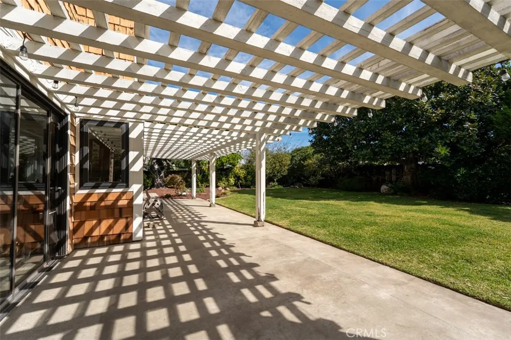 1208 Somerset, Newport Beach, California 92660 home-pic-31