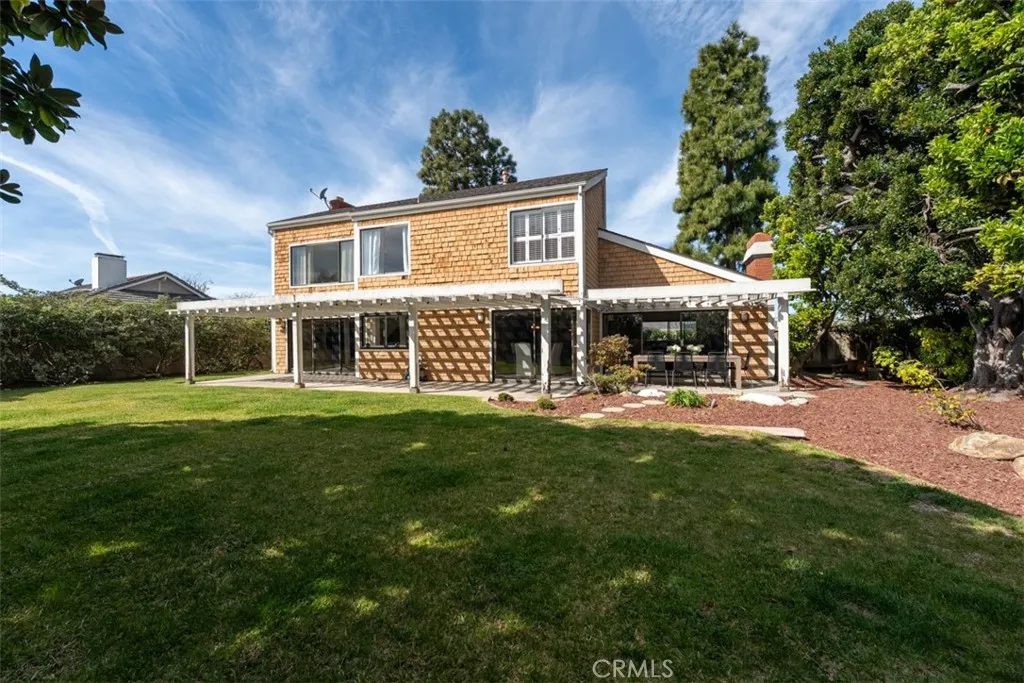 1208 Somerset, Newport Beach, California 92660 home-pic-4