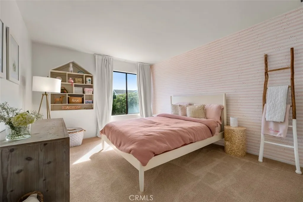 1208 Somerset, Newport Beach, California 92660 home-pic-16