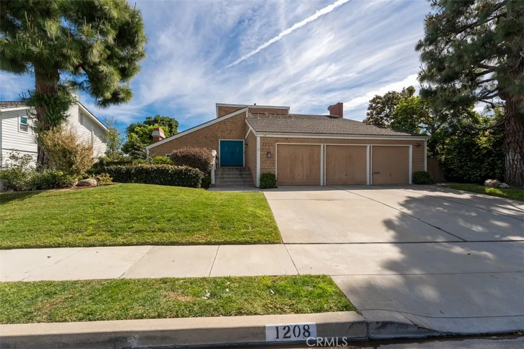 1208 Somerset, Newport Beach, California 92660 home-pic-26