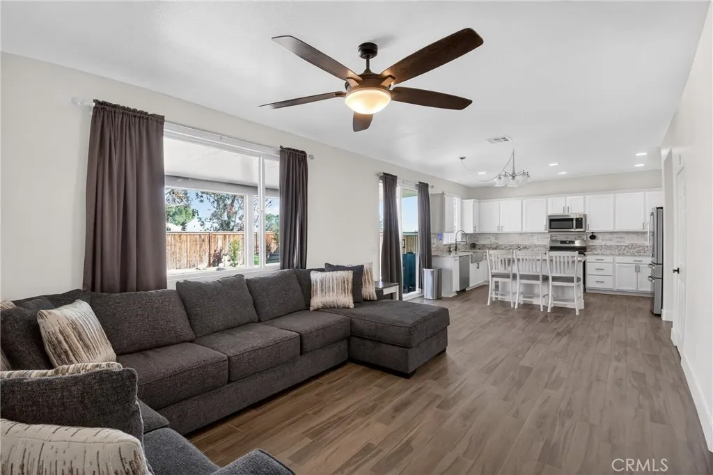 14016 Katelyn Street, Hesperia, California 92345 home-pic-12