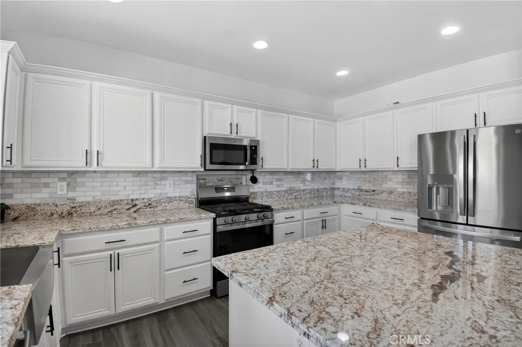 14016 Katelyn Street, Hesperia, California 92345 home-pic-10
