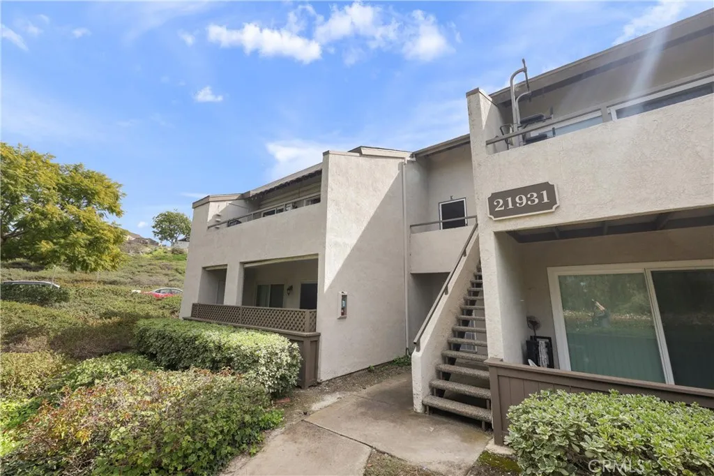 21931 Rimhurst 124k, Lake Forest, California 92630 home-pic-22