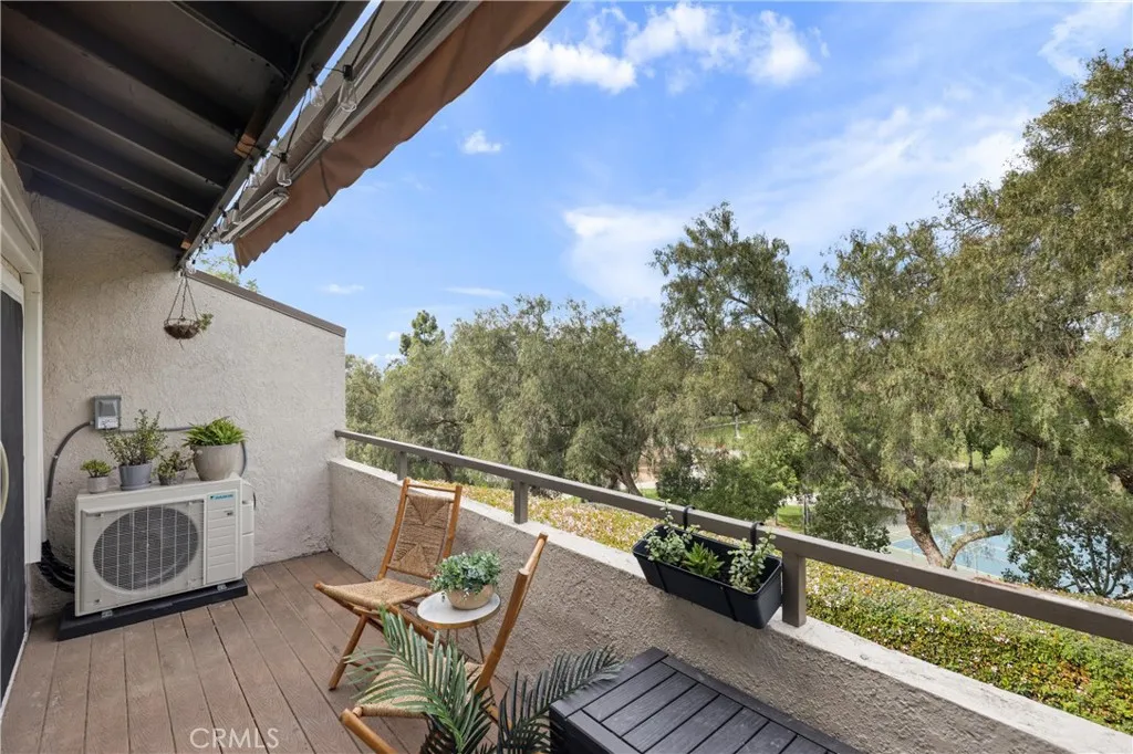 21931 Rimhurst 124k, Lake Forest, California 92630 home-pic-20