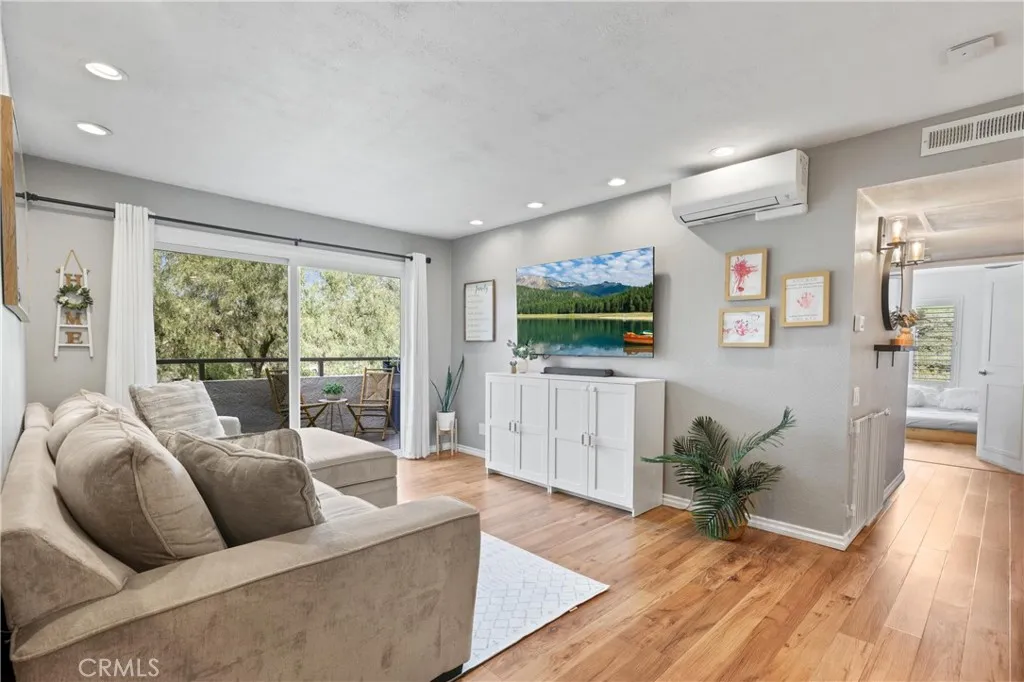 21931 Rimhurst 124k, Lake Forest, California 92630 home-pic-9