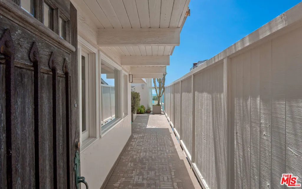 24216 Malibu Road, Malibu, California 90265 home-pic-6