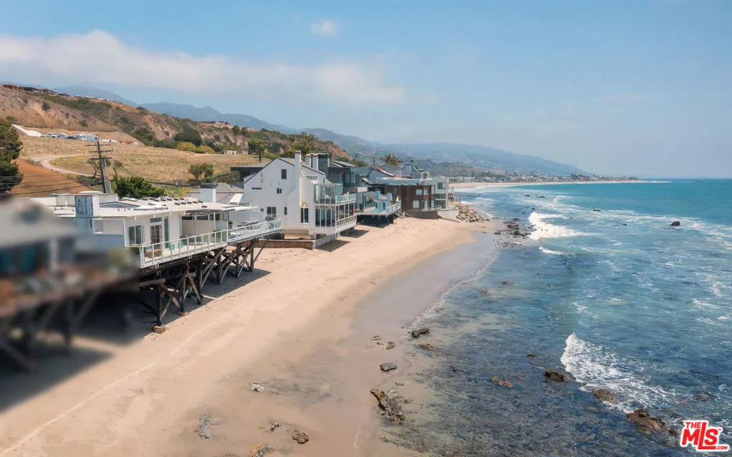 24216 Malibu Road, Malibu, California 90265 home-pic-4