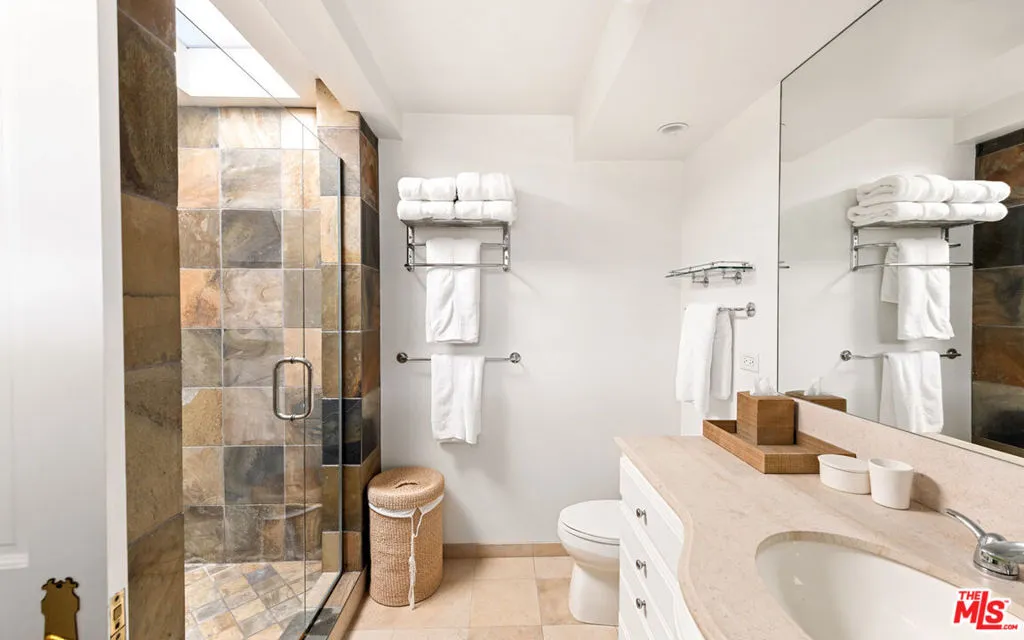 24216 Malibu Road, Malibu, California 90265 home-pic-33